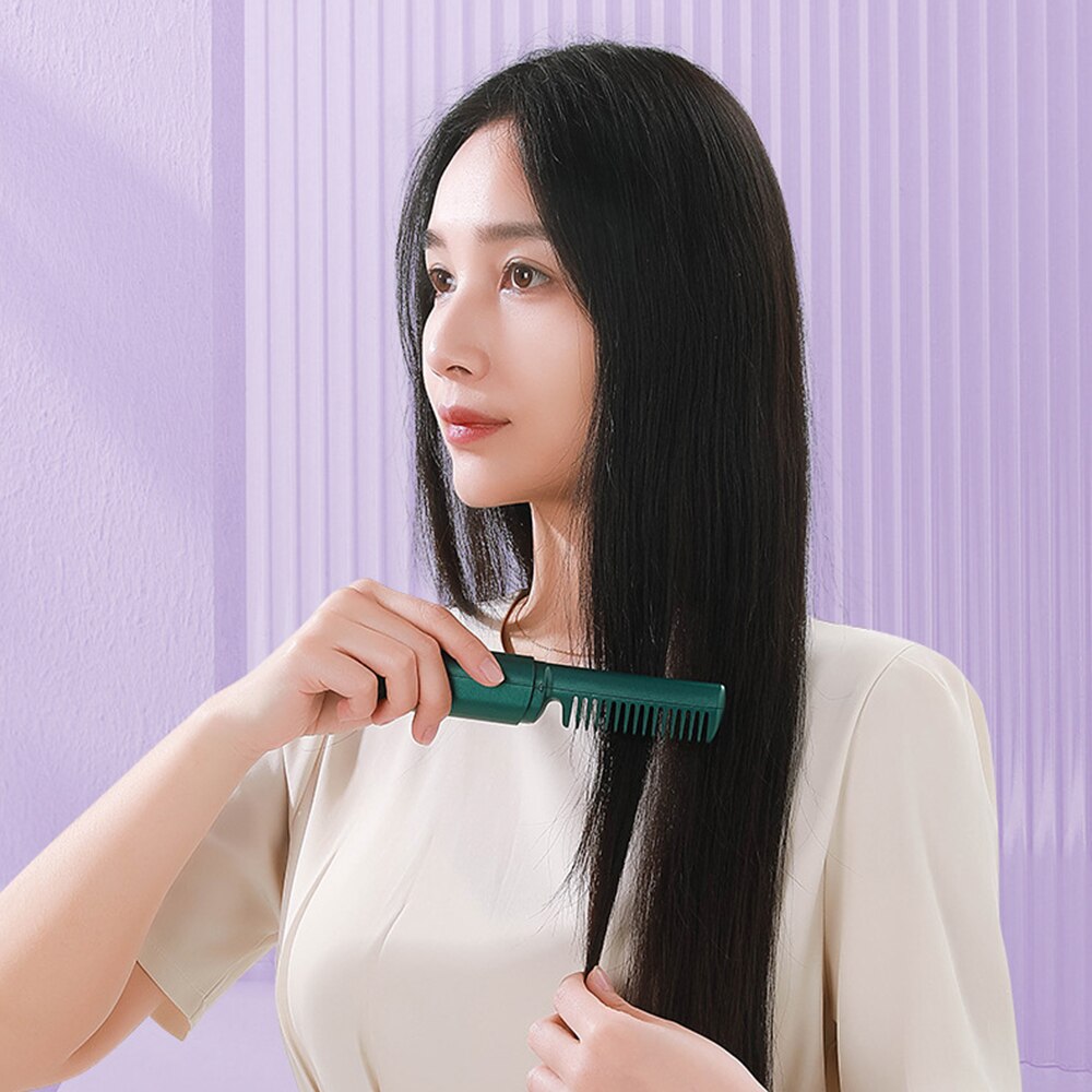 Pente Elétrico Alisador de Cabelo 3 em 1 - Femme Hair®  (Alisa e Hidrata)